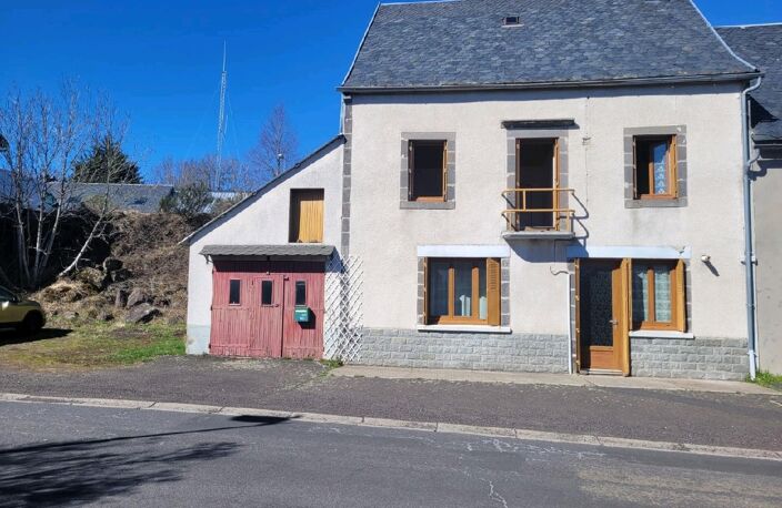 Vente maison 6 pièces 100 m² Picherande (63113) — photo 2
