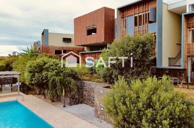 Appartement 4 pièces 299520 €