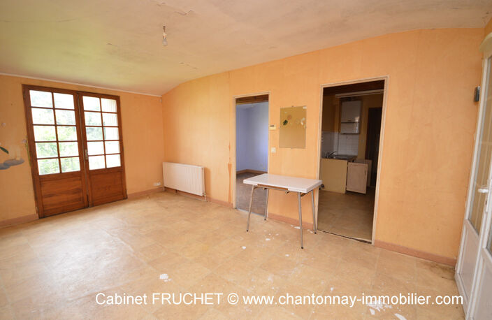 POUZAUGES : Ensemble de 2 logements à rénover — photo 2