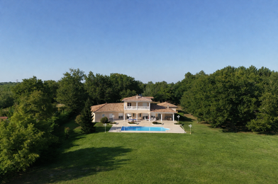 Maison 10 pièces 1354000 €