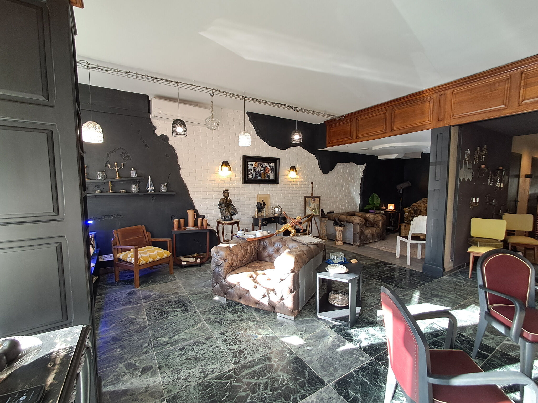 Local commercial  à vendre Hyères 83400