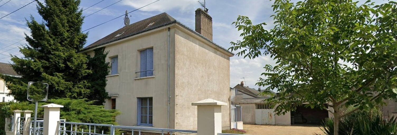 Maison   m² à vendre à Saint-Pierre-des-Corps (37700)