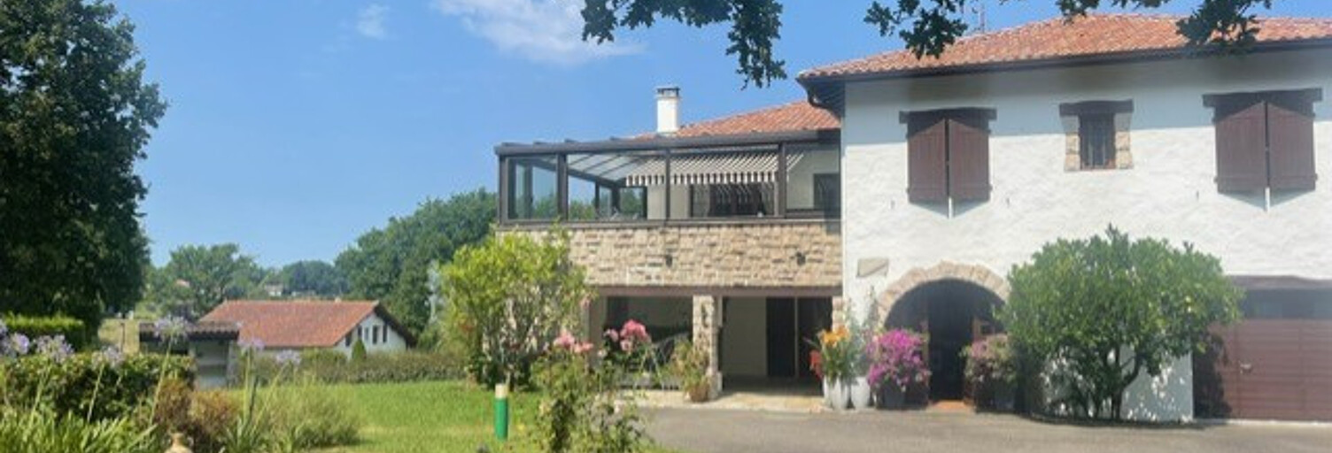 Maison 7 Pièces 250 m² à vendre à Urrugne (64122)