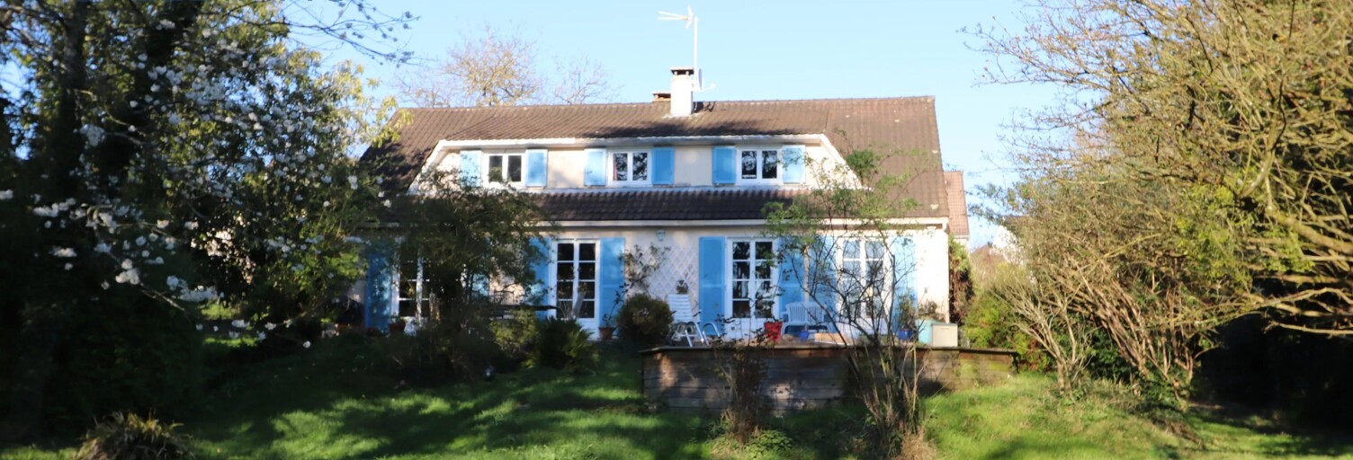 Maison 8 Pièces 205 m² à vendre à Mandres-les-Roses (94520)