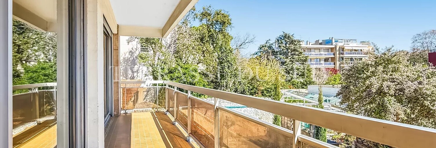 Appartement 4 Pièces 105 m² à vendre à Marseille 8 (13008)