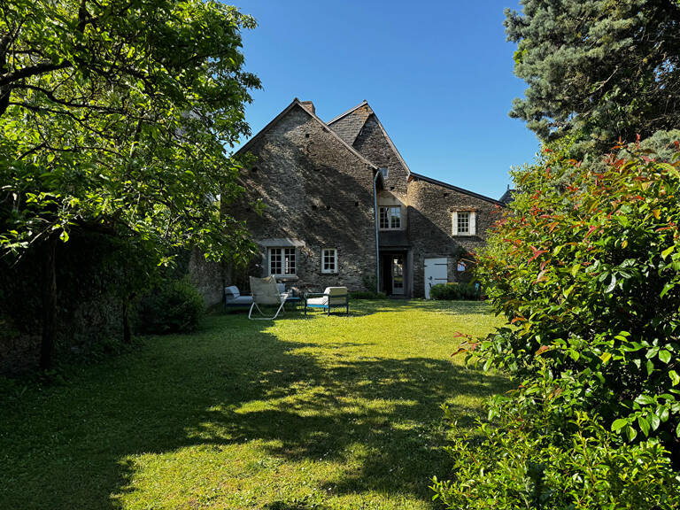 Grand cachet et confort en coeur de bourg — photo 1