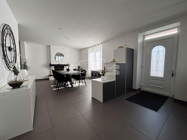 Maison Divatte Sur Loire 6 pièce(s) 147 m2 — photo du bien