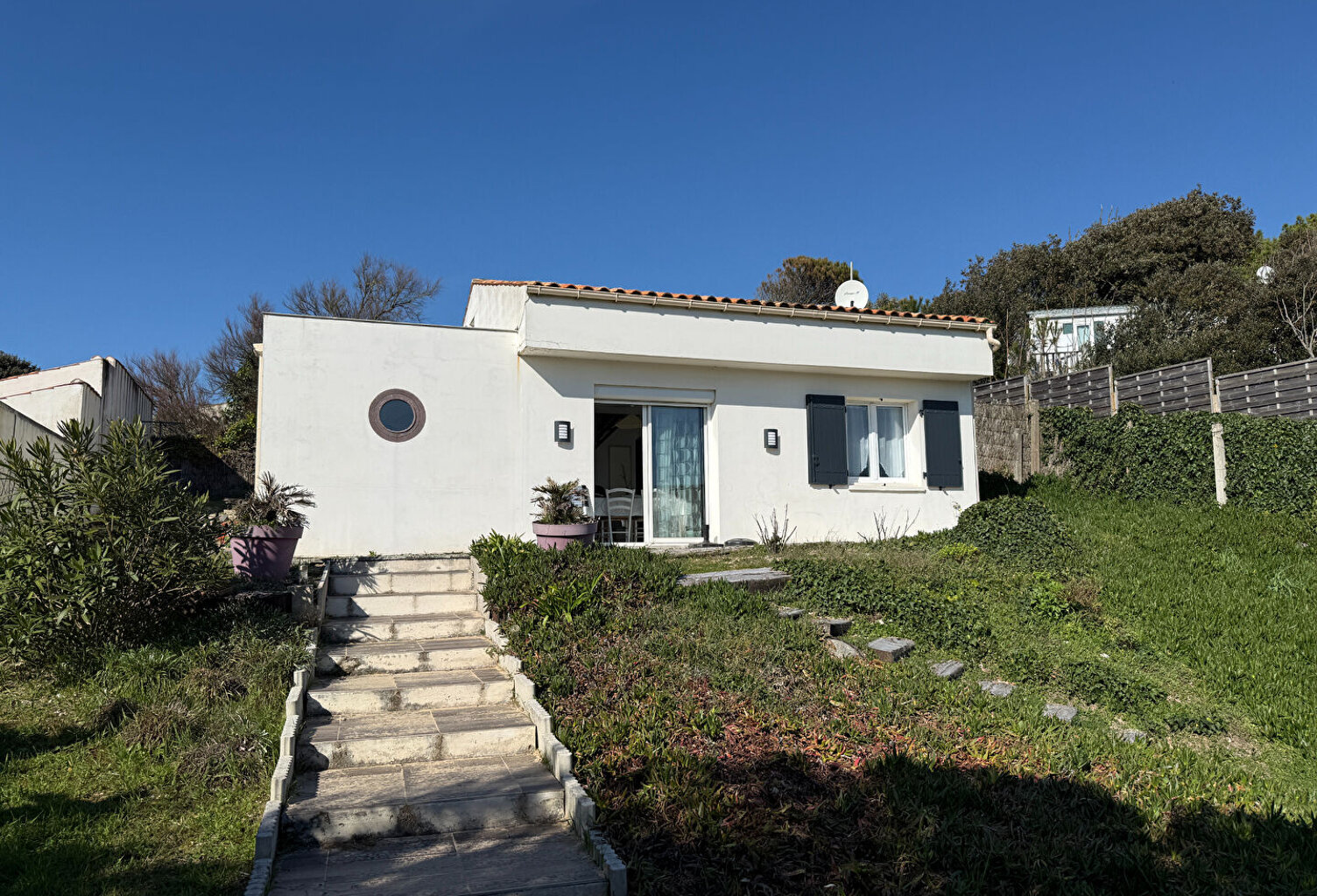 Maison avec terrasse vue mer à deux pas de la plage ! — photo 1
