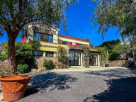 A VENDRE VILLA DE CHARME 4 CHAMBRES TERRAIN PLAT PISCINE PARKING PROCHE MER AUX ISSAMBRES — photo 3