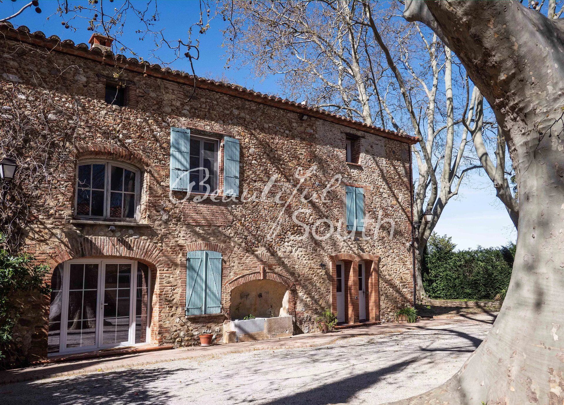Villa / Maison  T20 à vendre Perpignan 66000