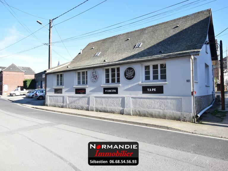 Local commercial — photo 1