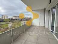 Superbe T4 de 85 m² – entrée de Ville-la-Grand — photo 3