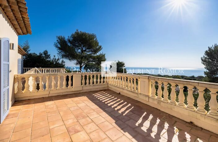 PROPRIETE A VENDRE A SAINT JEAN CAP FERRAT - VUE  MER - GRAND TE — photo 2