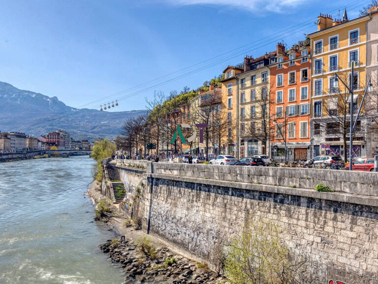 A VENDRE EN EXCLUSIVITE T2 48m2 QUAI PERRIERE GRENOBLE — photo 1