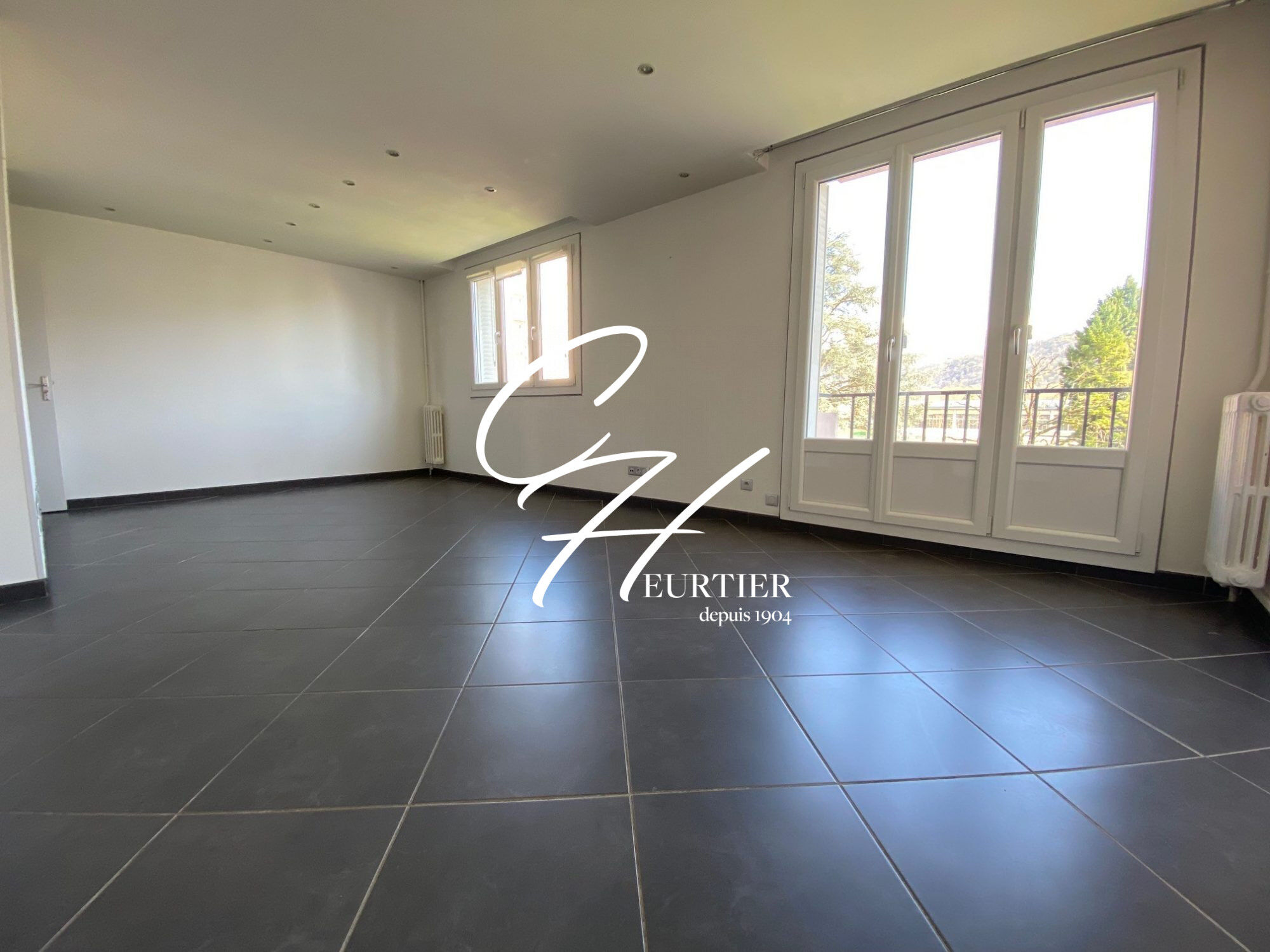 Appartement  T3 à louer Saint-Martin-d'Hères 38400