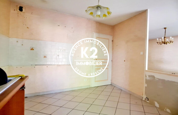 APPARTEMENT T3 - 83 M² - TERRASSE — photo 5