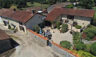 Maison 8 Pièces 313 m² à vendre à Nanteuil-en-Vallée (16700)