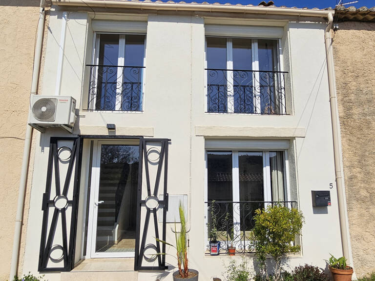 A Gignac-la-Nerthe charmante maison de village T3 de 83 m2 — photo 1