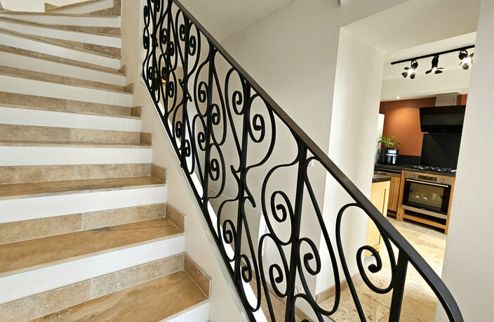 A Gignac-la-Nerthe charmante maison de village T3 de 83 m2 — photo 2