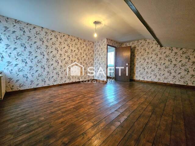 Maison individuelle de 3 chambres avec garage et grand terrain — photo du bien