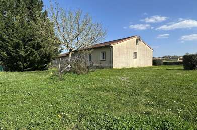 Maison 3 pièces 730 €