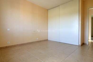 Maison 3 pièces 730 €