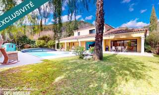 Maison 7 Pièces 217 m² à vendre à Solliès-Pont (83210)