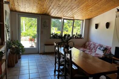 Appartement 5 pièces 216000 €