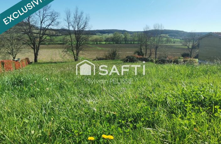 Situé à Lauzerte, ce terrain de 1 937 m² offre un cadre calme. Et un vrai charme. Celui d'un village médiéval reconnu pour son histoire et son authenticité. — photo 5