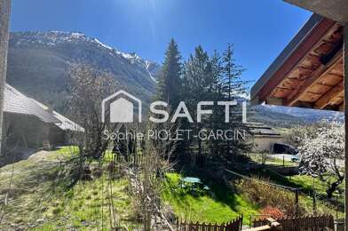 Maison 12 pièces 750000 €