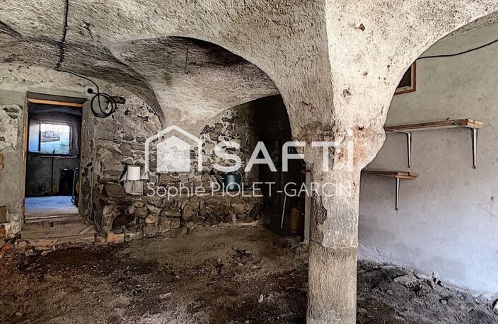 Bâtisse ancienne 435 m2 à réhabiliter entièrement au Monetier-les-Bains — photo 3