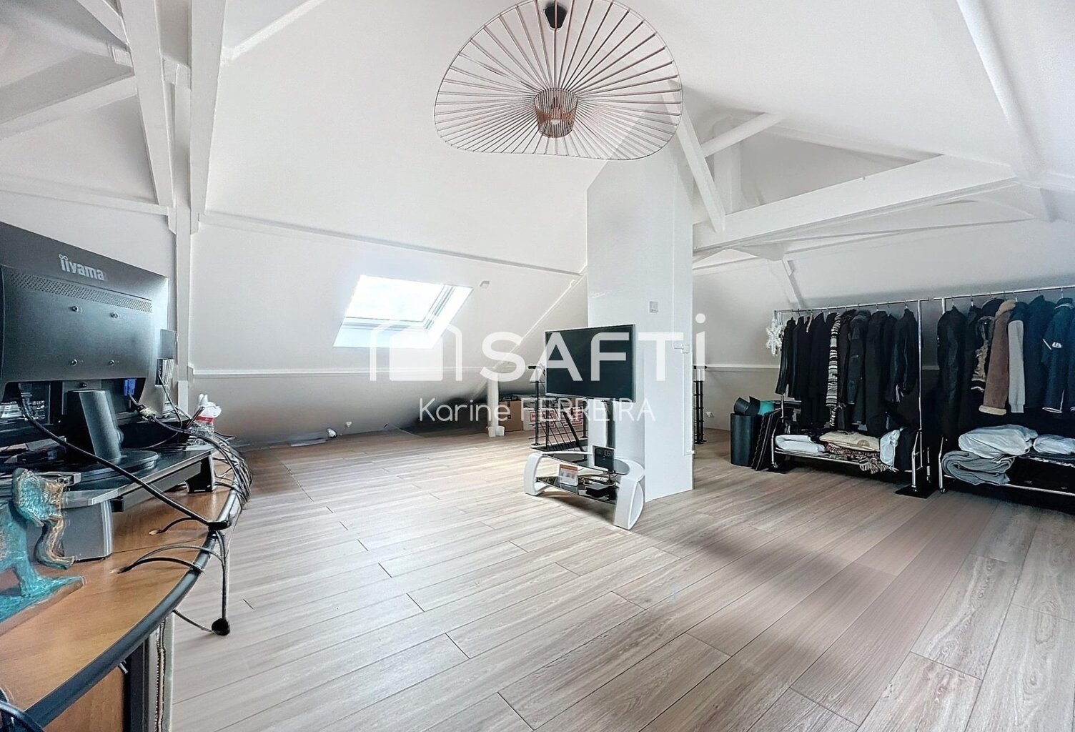 GRANDE MAISON FAMILIALE AU TREMBLAY  ESPACE, CONFORT & POTENTIEL — photo 1