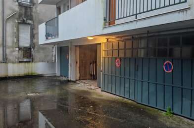 Garage  23900 €