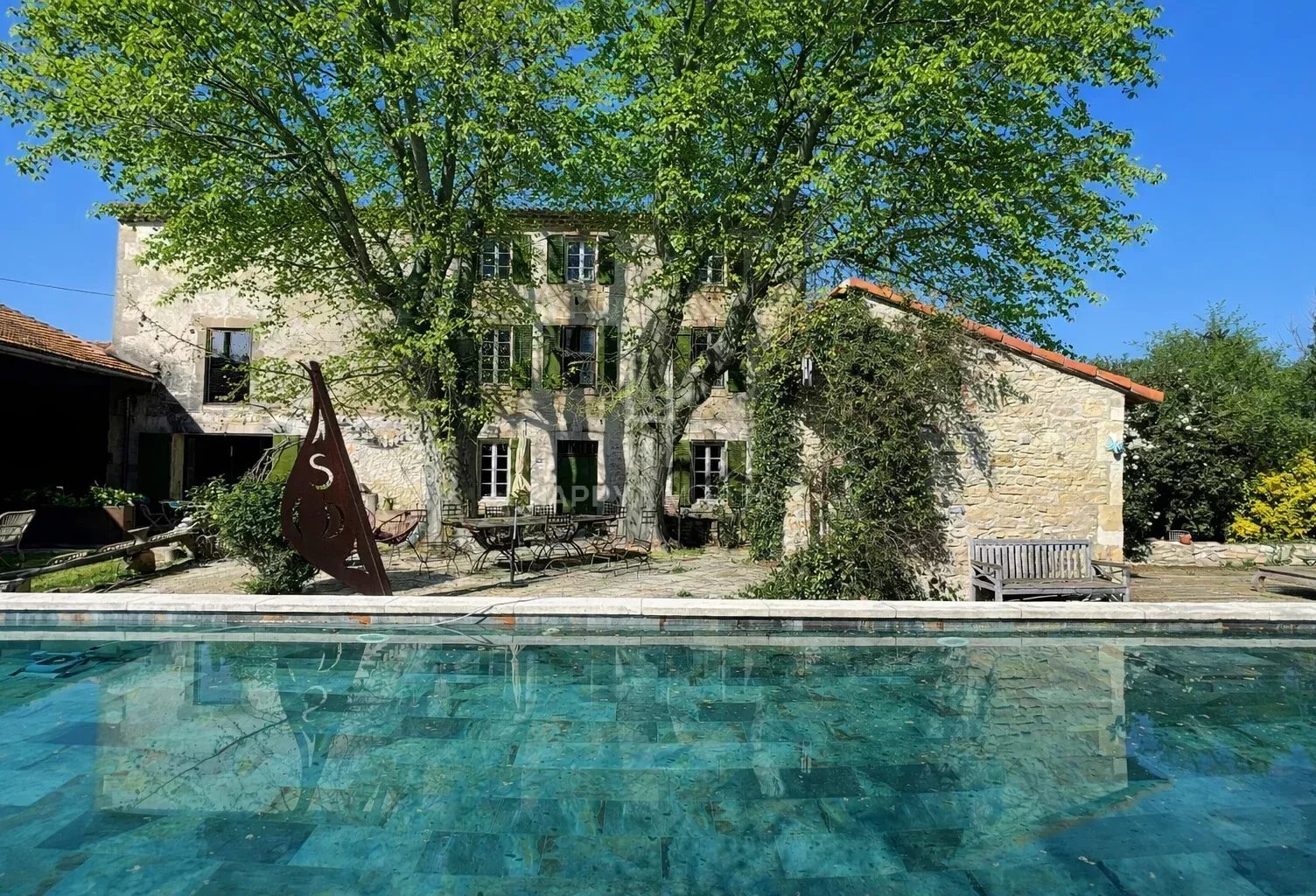 Tarascon, Mas bourgeois d'exception de 350 M2 habitables, — photo 1