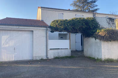 Maison 4 pièces 1049 €