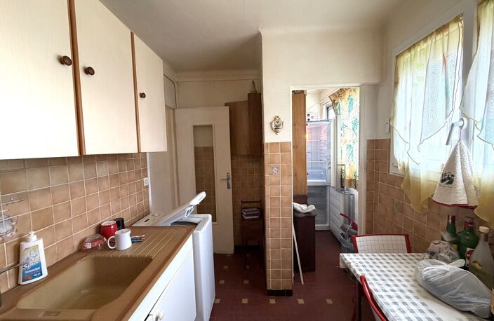 Vente appartement 2 pièces 45 m² Marseille 11 (13011) — photo 2