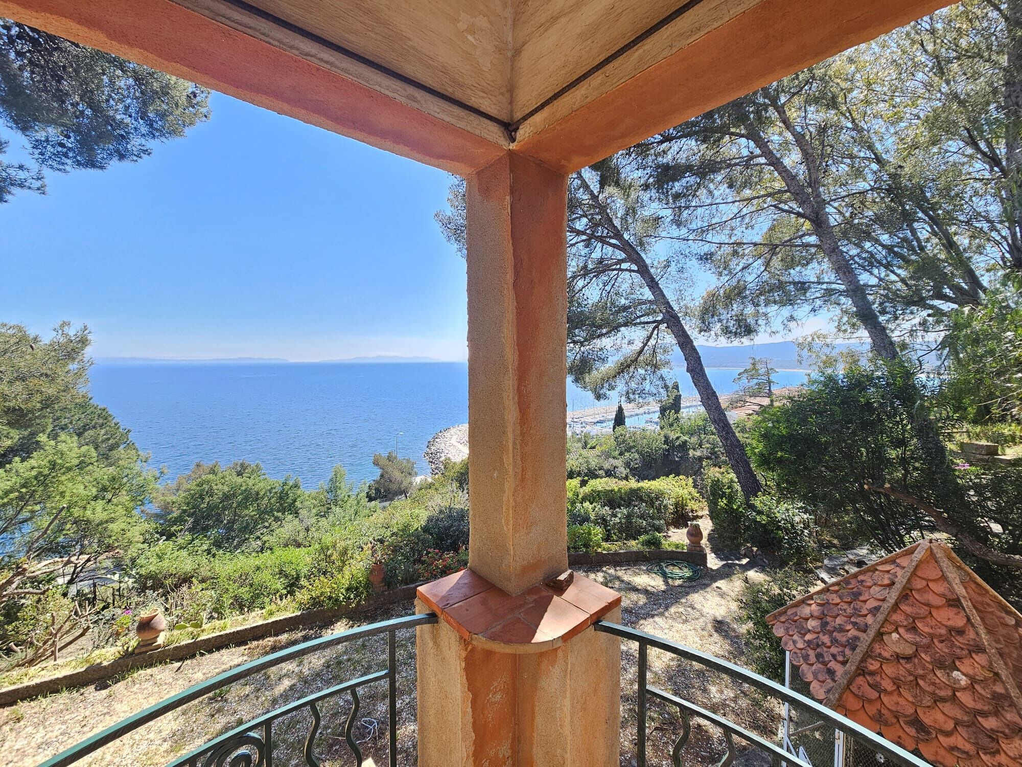 Villa / Maison  T7 à vendre Lavandou (Le) 83980