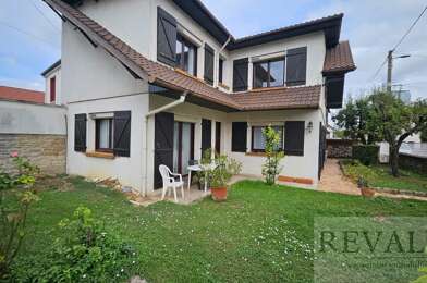 Maison 6 pièces 349900 €