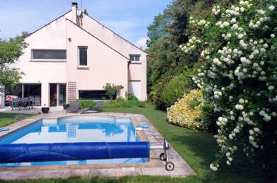 Maison 10 pièces 679000 €