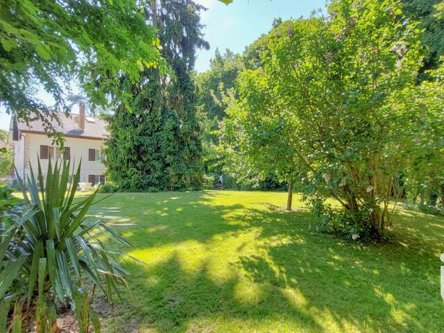 Vente Maison traditionnelle 8 pièces — photo du bien