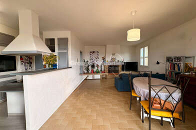 Appartement 4 pièces 750 €