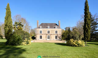 Maison 10 Pièces 526 m² à vendre à Segré-en-Anjou Bleu (49500)