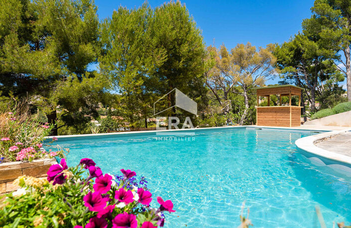 Maison Plan De Cuques 317 m², Prestations haut de gamme , piscine, grand terrain, — photo 3