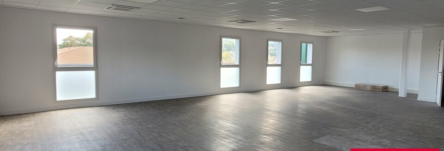 Bureau  114 m² à vendre à Saint-Jean-de-Luz (64500)