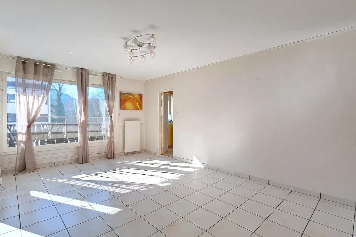 Appartement  T3 à vendre Seynod 74600