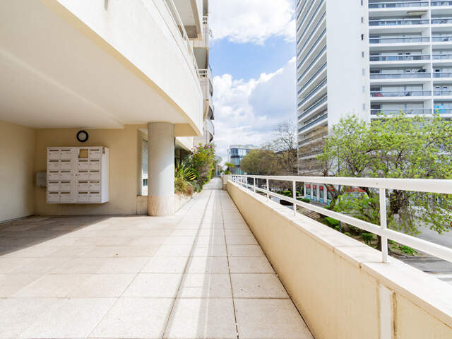 Appartement  4 pièces  avec terrasse 95m2 Marseille 13008 — photo du bien