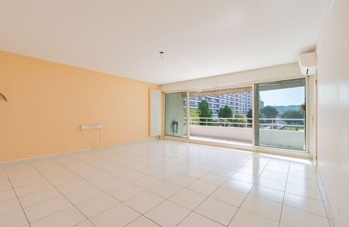 Appartement  4 pièces  avec terrasse 95m2 Marseille 13008 — photo 2