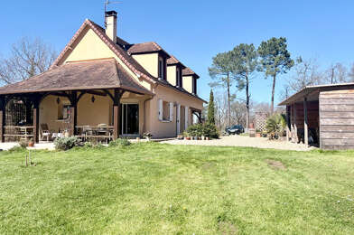 Maison 6 pièces 319640 €