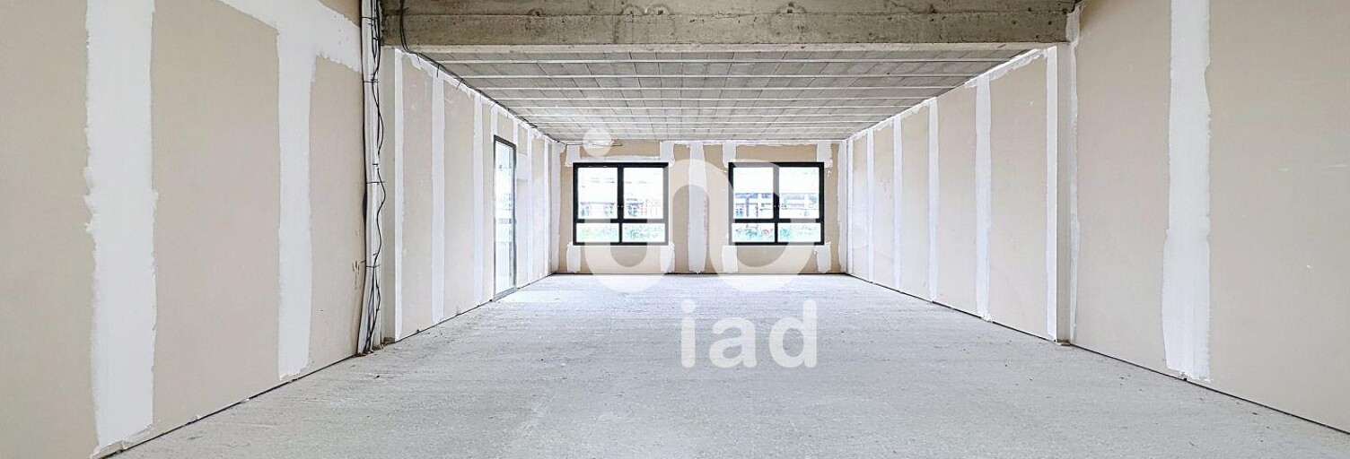 Bureau  90 m² à louer à Tarbes (65000)