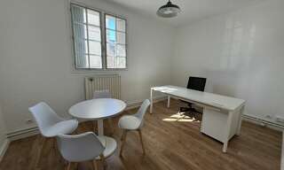 Bureau  65 m² à louer à Tours (37000)